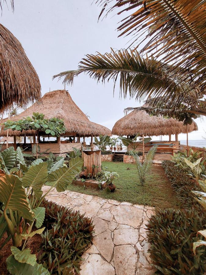Sumba Beach House Waikabubak 外观 照片